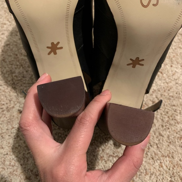 Leather Stacked Heel - Picture 11 of 11